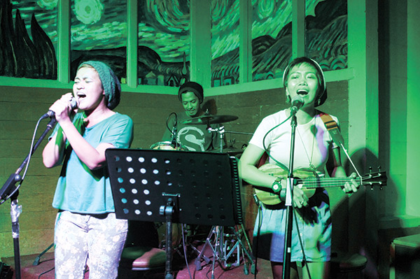 STRING SISTERS. Cardoso sisters Karen (lead vocals) and Stacey (ukulele) play an uplifting number.