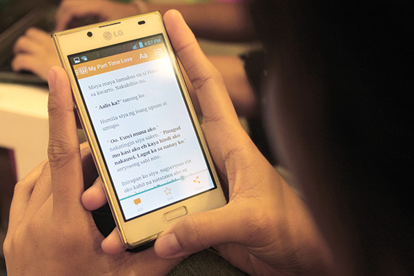 WORDY HABIT. Multitudes of lovers of the written word are getting hooked on Wattpad, a writing and reading community where anyone can post stories or poems online and read them for free. (FOTO BY Bernadette Abangan)