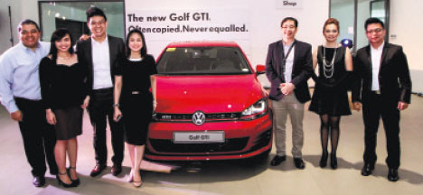 VOLKSWAGEN TEAM. Volkswagen AG International Automotive Executive Giovanni Juarez Suarez, Volkswagen Cebu HR Officer Rebecca Enriquez, Volkswagen Philippines Market and Product Planning Manager Josh Altarejos, Volkswagen Phil-Marketing Communication and CRM Manager Geraldine Gilera, Volkswagen Cebu General Manager Tito Solomon, Volkswagen Cebu General Sales Manager Peachy Hapitan, and Volkswagen Philippines Sales Training Manager John Dahlen.