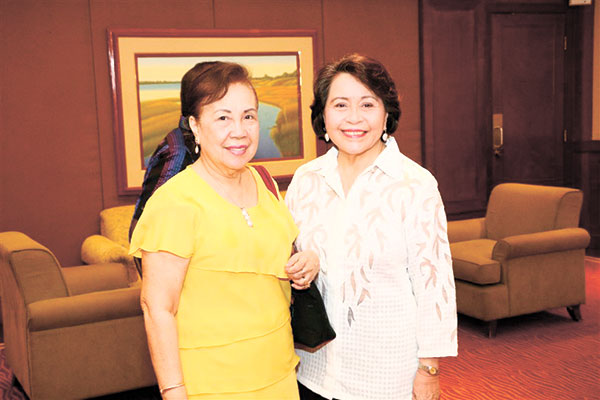 Mila Espina and Nelia Neri